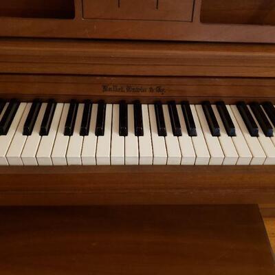 Hallet Davis Piano