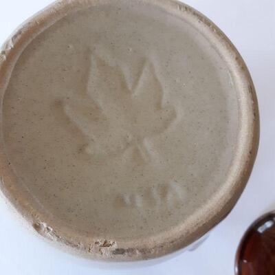 Brown Jar Pottery