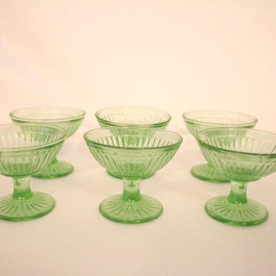 Lot #117: Vintage Vaseline Green Depression Sherbet/Dessert Glasses 