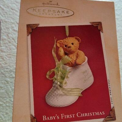 Lot 259: Assorted NEW Vintage Hallmark Ornaments 