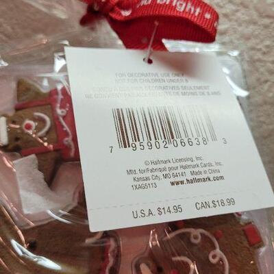 Lot 261: Assorted NEW HALLMARK Christmas Collectibles 