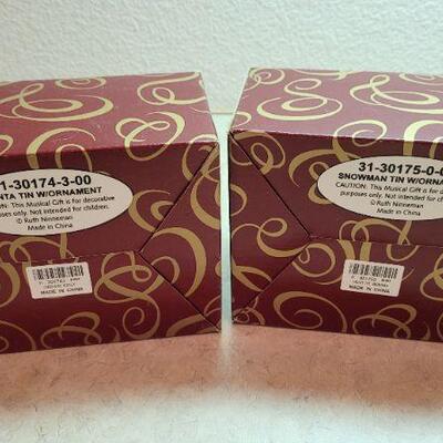 Lot 262: (2) Vintage New Christmas Ornaments 