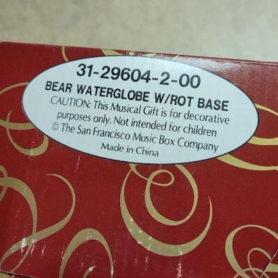 Lot 263: Vintage Bear Waterglobe New - Plays JINGLE BELL ROCK 