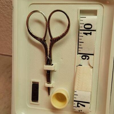 Lot 268: Vintage Sewing Kit and Loom