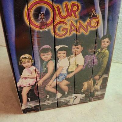 Lot 275: Our Gang VHS Collection + Piglet Musical Plush
