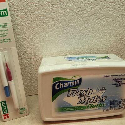 Lot 278: Assortment of New Bathroom Essentials 