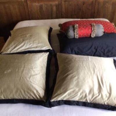 BR368 - (4) Large Sized Feather Accent Pillows for Bed + 2 Others