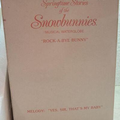 Lot 294: Vintage Dept. 56 SNOWBABIES Water Globe ROCK A BYE BUNNY