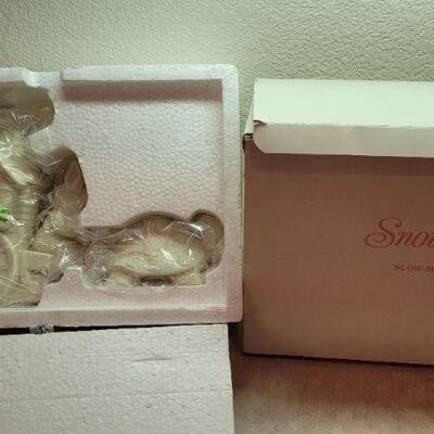 Lot 295: Dept. 56 SNOWBABIES "Slow Moving Vehice" 