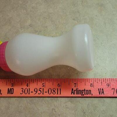 Lot 297: Assorted Fun Kitchen Accessories