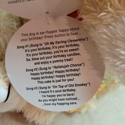 Lot 308: Vintage HALLMARK Happy Birthday Dog (Needs Batteries)