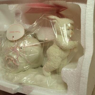 Lot 319: Dept. 56 SNOWBABIES Easter Delivery