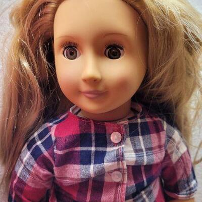 Lot 323: Journey Girl Doll w/ Soft Backpack Carry Case