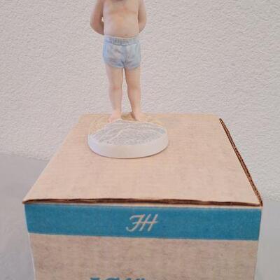 Lot 332: Frances Hook Collectible + Deco Marbles 