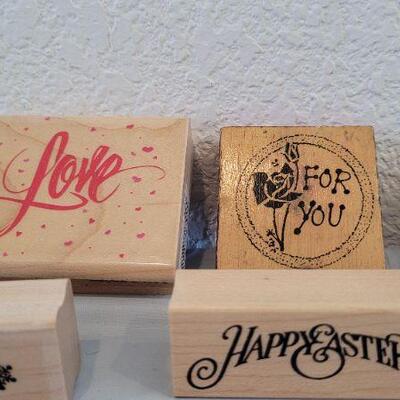 Lot 333: Assorted Rubber Stamps Arts Crafts 