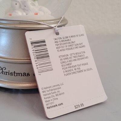 Lot 342: New HALLMARK Christmas SWEET BLESSINGS Snowglobe