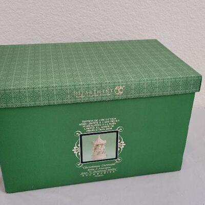 Lot 348: Vintage Dept. 56 SNOWBABIES Christmas Carousel