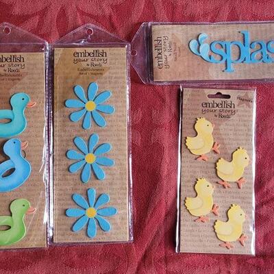 Lot 354: New (4) Packages of Embellish Magnets 