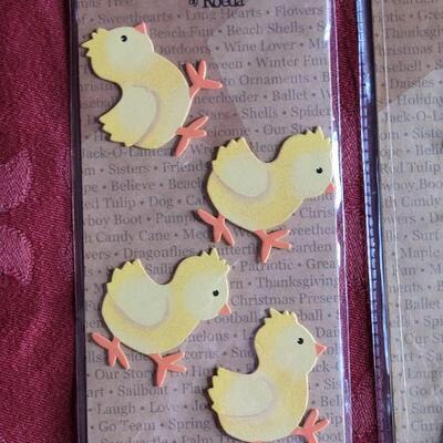 Lot 355: New (4) Packages of Embellish Magnets 