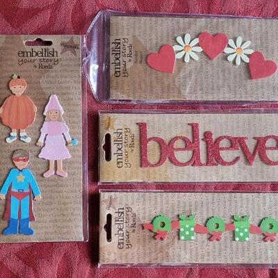 Lot 357: New (4) Packages of Embellish Magnets 