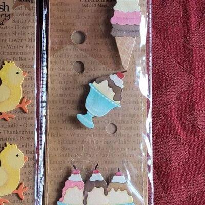 Lot 358: New (4) Packages of Embellish Magnets 