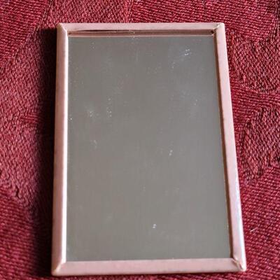 Lot 362: Vintage Shirley Temple Pocket Mirror 