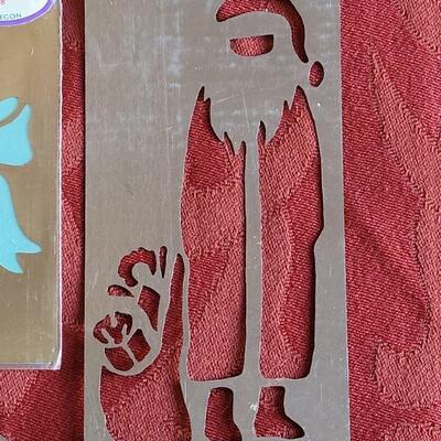 Lot 372: New Metal Embossing Stencils 
