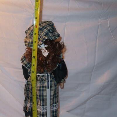 Porcelain Green Plaid 