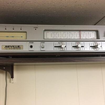 Seville 8 track am/fm