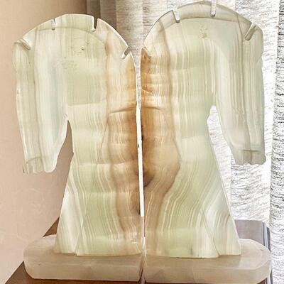 Lot 43  Vintage Pair of Tall Mexican Onyx Stone Horse Head Bookends