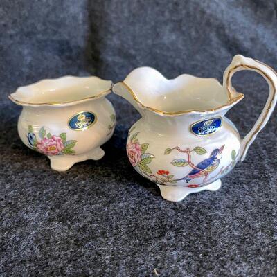 Lot 87  Ansley Fine Bone China Made in England 