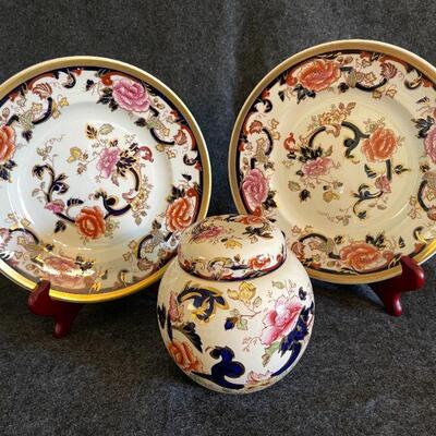 Lot 98  Mason's Mandlay Ironstone Cobalt Plates & Ginger Jar