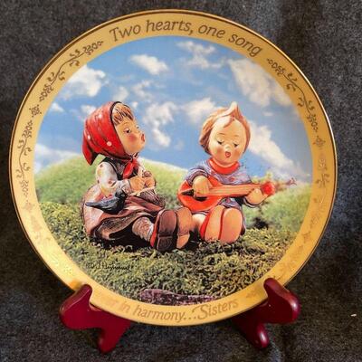 Lot 104  Hummel Goebel Group