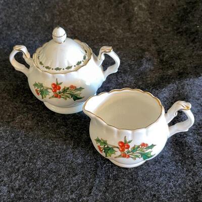 Lot 105  A Cup of Christmas Tea 1995 Tea Pot Sugar & Creamer Cookie Plate