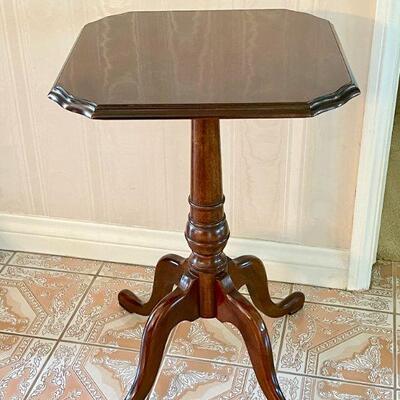 Lot 109  Small Pedestal Drink Table 