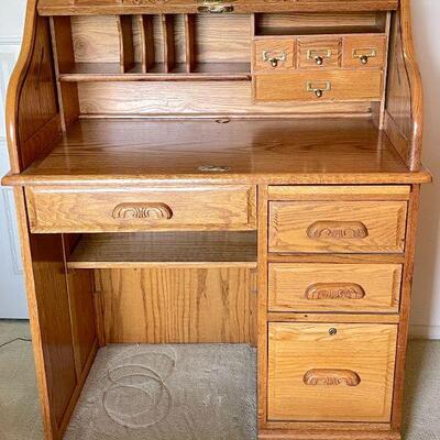Lot 120  Vintage Oak Student Roll Top Desk Reproduction Antique AS IS 