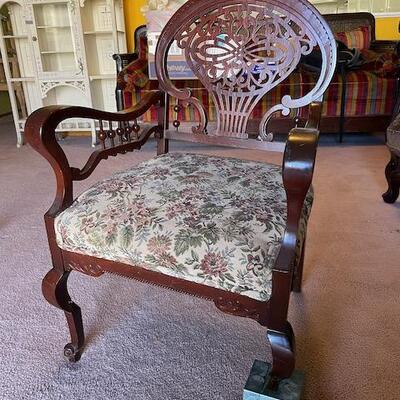 Victorian style Mahogany chair - broken