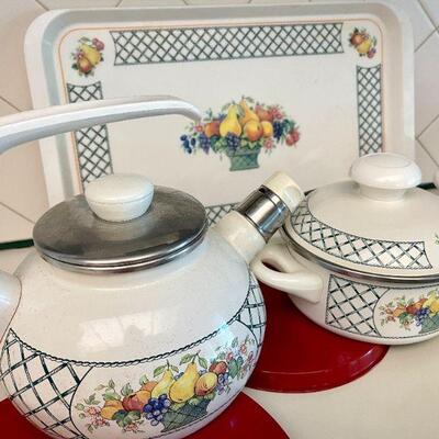 Lot 131  Villeroy & Boch BasketCookware 
