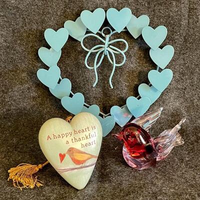 Lot 163  Metal Heart Wreath Heart Lock & Key Pink Art Glass Bird