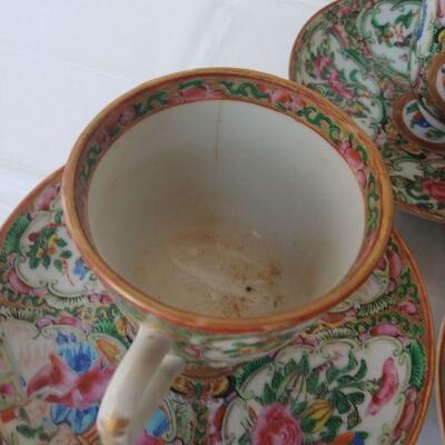 Qing Rose Medallion Demitasse Bird & Butterflies Cups