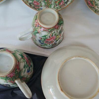 Qing Rose Medallion Demitasse Bird & Butterflies Cups