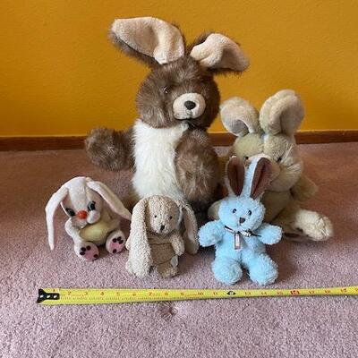 5 Rabbit plush toys