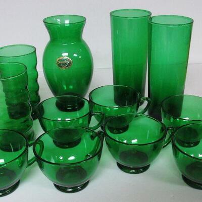 Lot of Vintage Anchor Hocking Forest Green Glassware Vase 4 Different Tumblers 7 Punch Cups