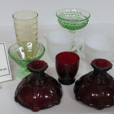 Lot of Depression Glass Ruby Oyster & Pearl, American Sweetheart Monax Sugar & Creamer, More