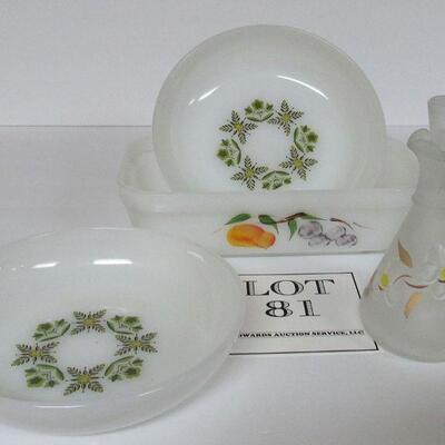 Mid Century Lot 2 Anckor Hocking Green Meadow Salad Bowls, Hazel Atlas Cruet, Fire King Fruits Baking Dish