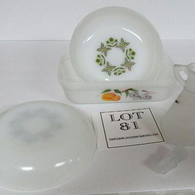 Mid Century Lot 2 Anckor Hocking Green Meadow Salad Bowls, Hazel Atlas Cruet, Fire King Fruits Baking Dish