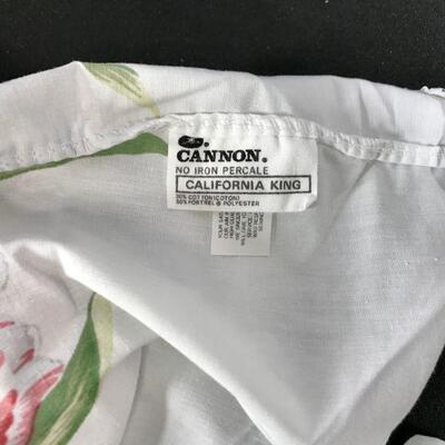 Vintage Cannon California King Fitted Sheet White with Tulip Flowers
