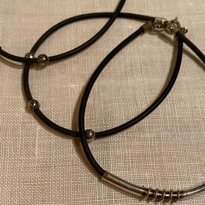 3 Bracelets