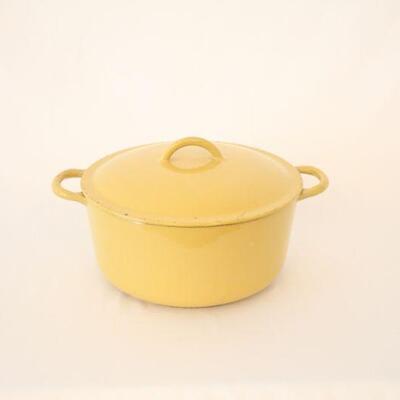 Lot #114: Vintage Yellow Descoware Enamelware Dutch Oven Pot