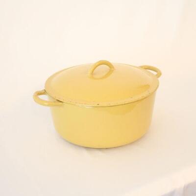 Lot #114: Vintage Yellow Descoware Enamelware Dutch Oven Pot